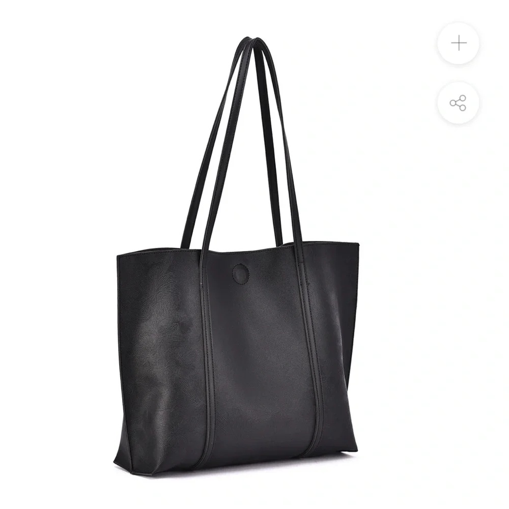 Mellow World Sadie Reversible Black Tote Bag with Structured Design - Picture 4 of 11